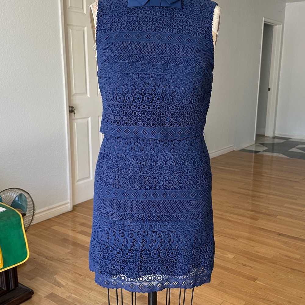 Alice + Olivia Blue Sheath Mini Dress